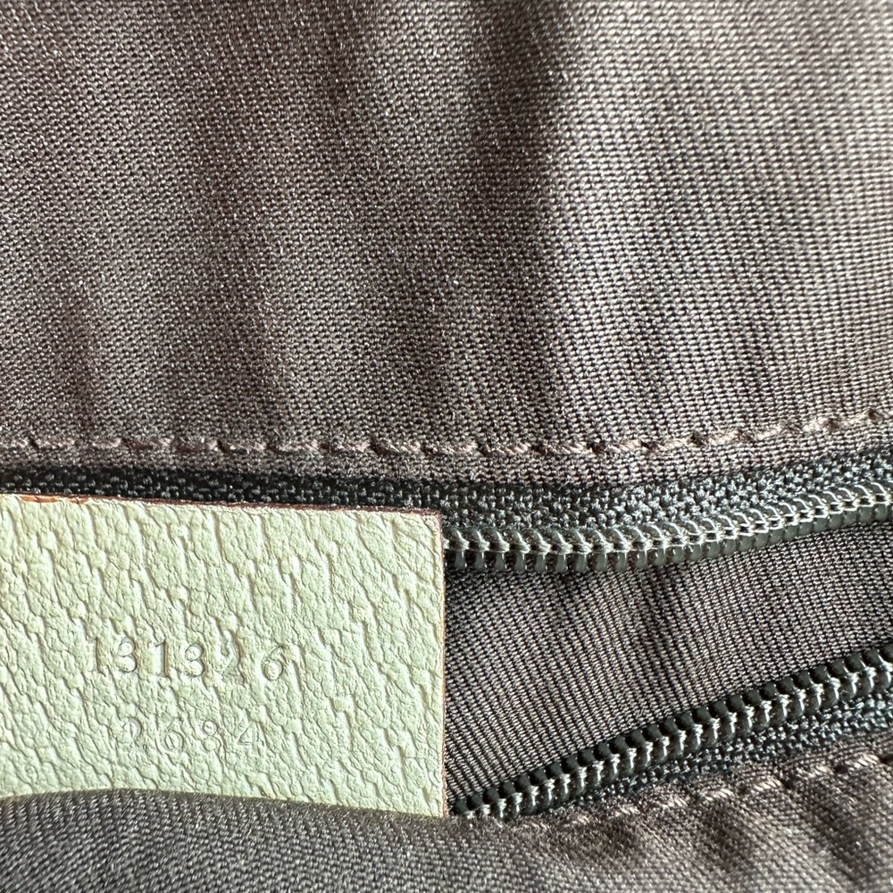 Authentic GUCCI Abbey Guccissima Canvas GG Shoulder Tote Bag - Picture 9 of 16